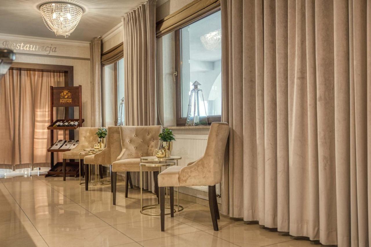Hotel & Spa Bialy Dom Przyszowice Esterno foto