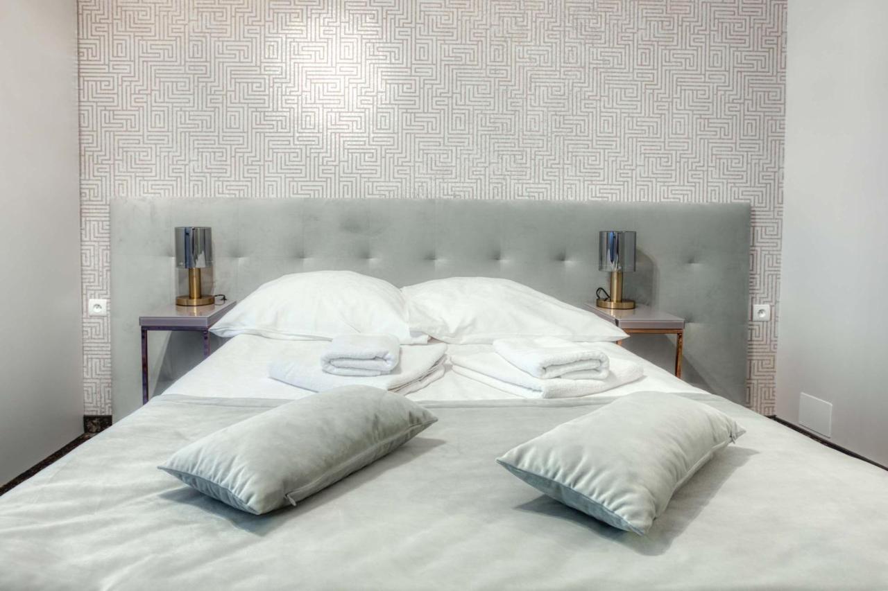 Hotel & Spa Bialy Dom Przyszowice Esterno foto