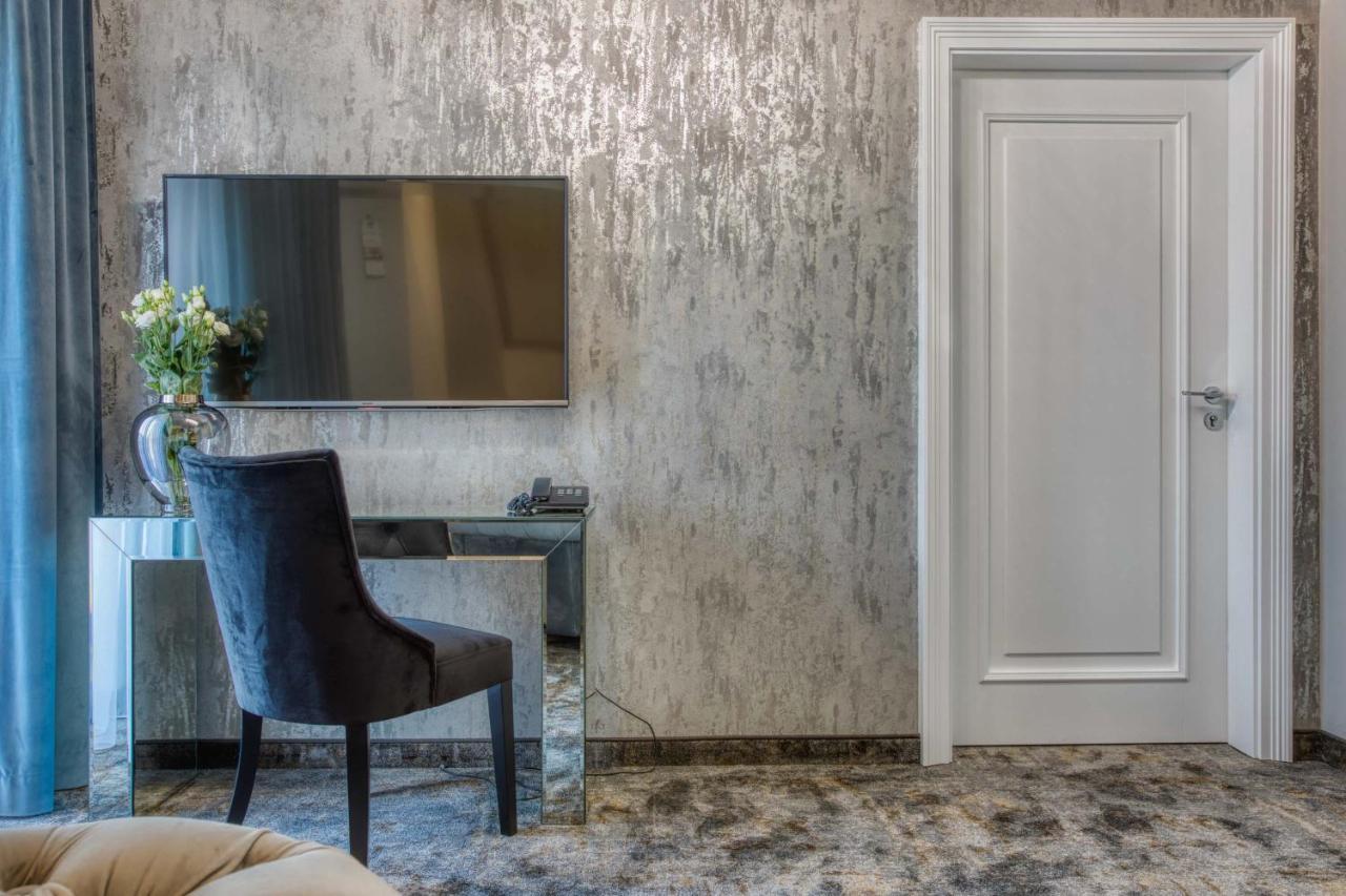 Hotel & Spa Bialy Dom Przyszowice Esterno foto