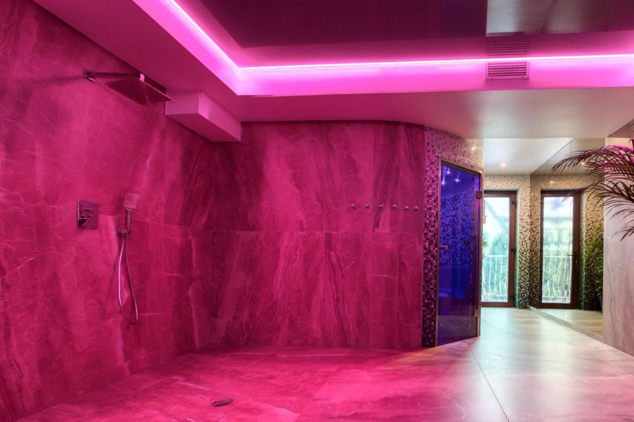 Hotel & Spa Bialy Dom Przyszowice Esterno foto