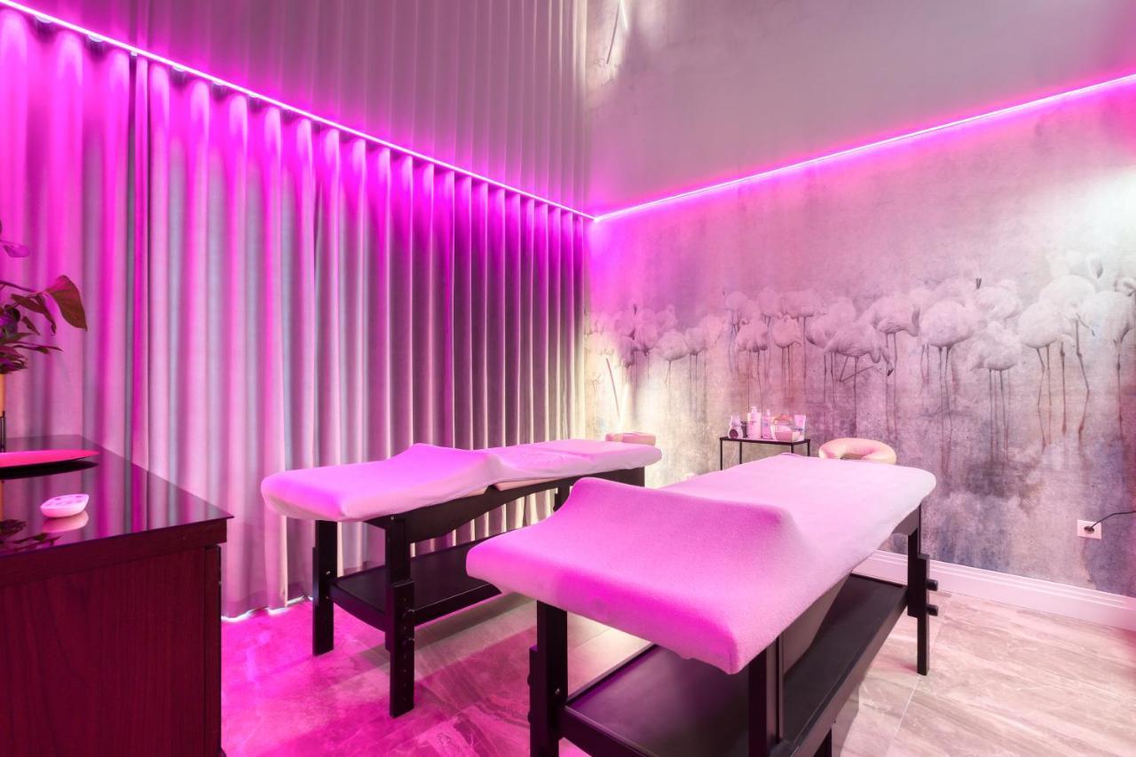 Hotel & Spa Bialy Dom Przyszowice Esterno foto